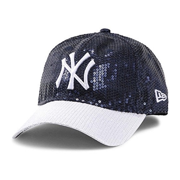 PINK Victoria's Secret Accessories - Yankees Victoria’s Secret PINK Sequin Cap Baller Hat 🧢 New York